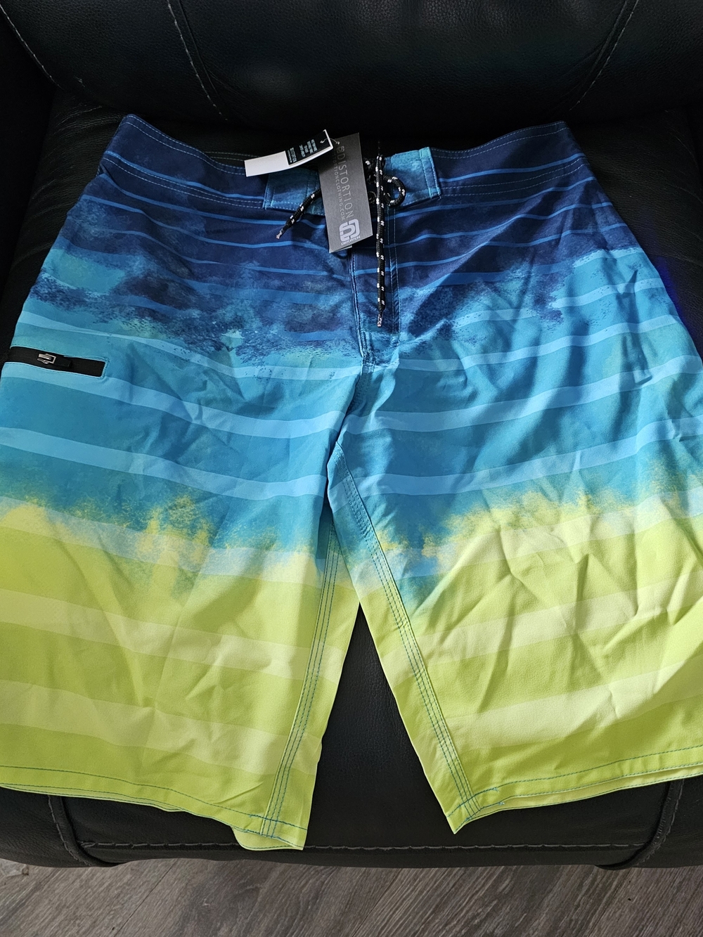 Storm Gradient Blue to Lime Men's Board Shorts